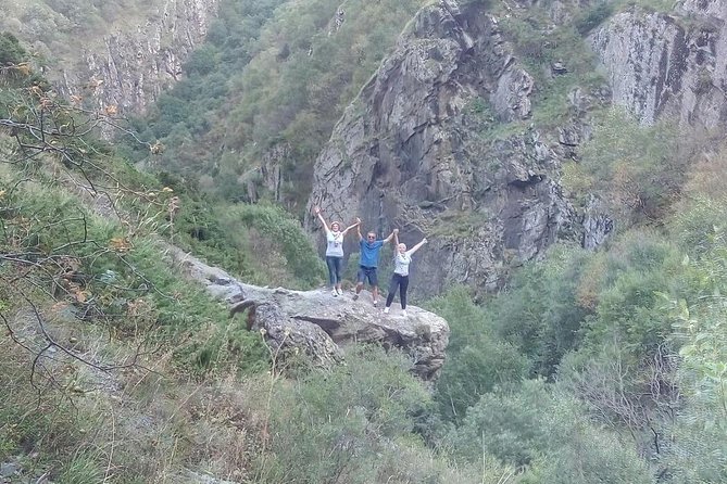 1 day hiking in Birtvisi Canyon from Tbilisi - Entering Birtvisi Canyon on foot