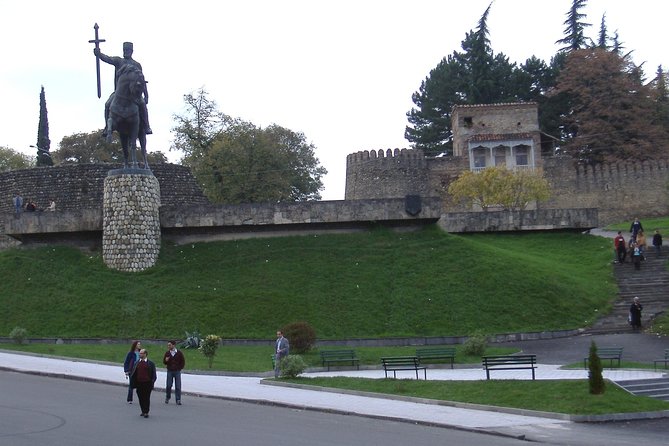 2-Day Private Wine Tour to Kakheti from Tbilisi - Day two: Tsinandali and the world of Alexander Chavchavadze