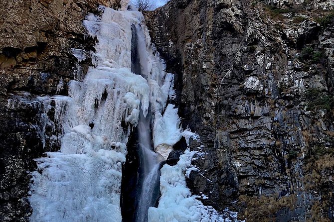 2 Days Private Tour to Kazbegi and Juta Village with Trekking - Overnight near Kazbegi
