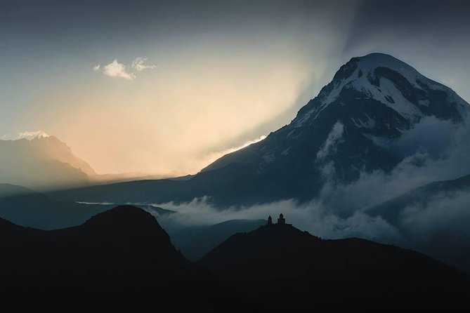 3-Day Hiking Group Tour in Kazbegi - Why this Kazbegi trip works so well