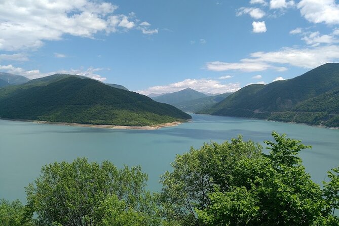 3 Days in Georgia: Private Tour with Wine, Mountains & Culture - Day 2: Bread, wine, and Sighnaghi