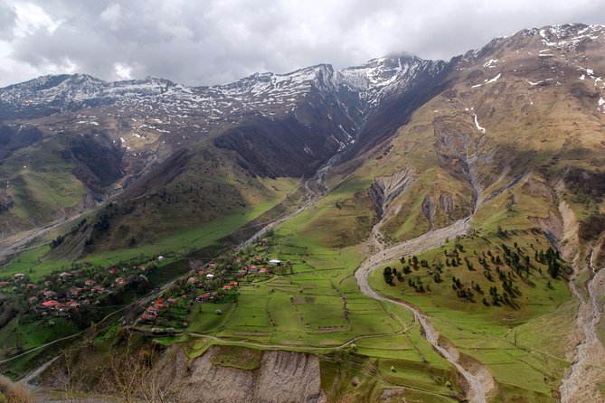 Adventure in Caucasus – Private Tour to Jinvali, Ananuri, Gudauri, Kazbegi - Who should book this tour