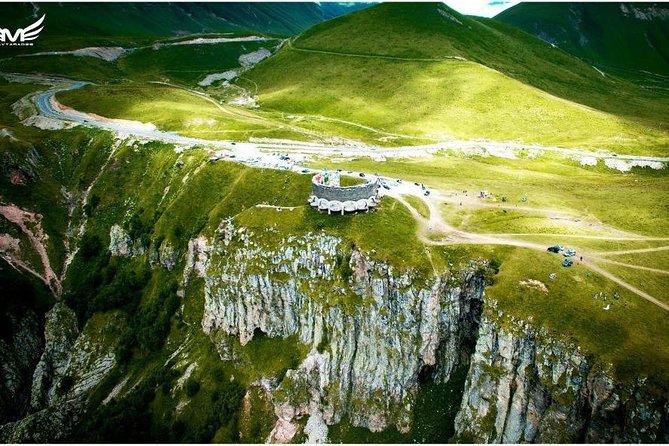 Ananuri, Gudauri, Kazbegi. Military Road of Georgia. Private tour. - Gudauri’s Friendship Arch and the high road