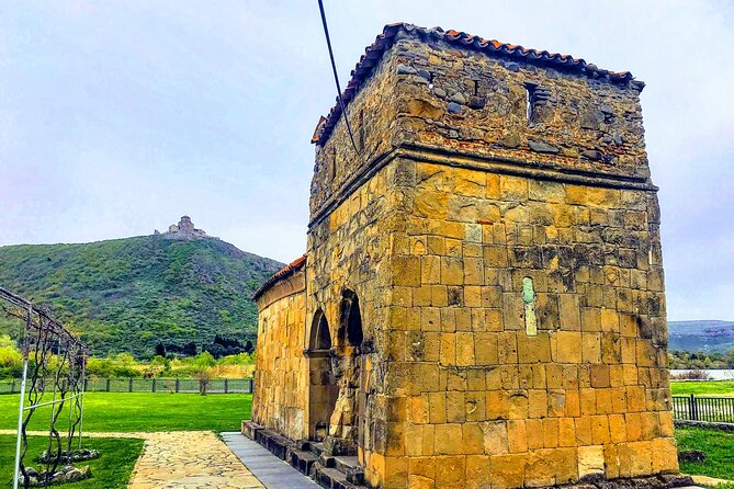 Ancient Mtskheta and Chronicle of Georgia half day tour - Who should book this half-day route