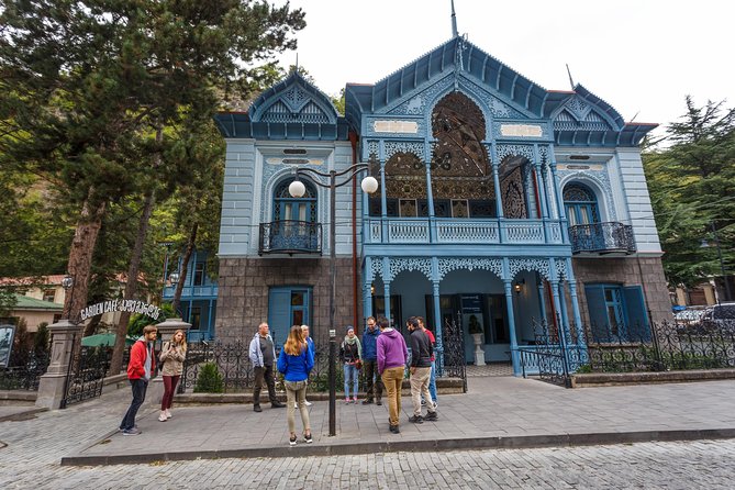 BORJOMI, RABATI & VARDZIA - Group Tour from Kutaisi - Should you book the Borjomi, Rabati, and Vardzia tour?