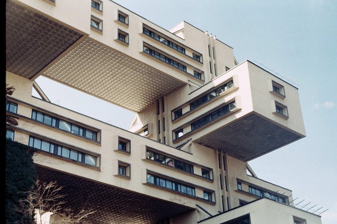 Concrete Giants Tour - Apartment blocks, mosaics, and ordinary Soviet life
