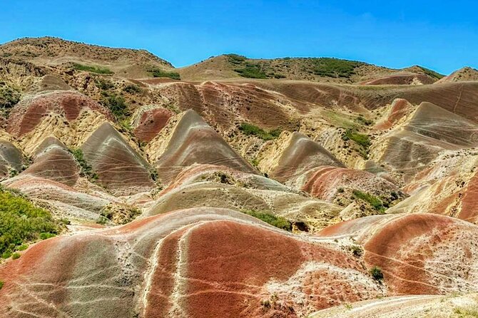 David Gareji and Real Rainbow Mountains Off-Road adventure + hike - Key points to know before you book