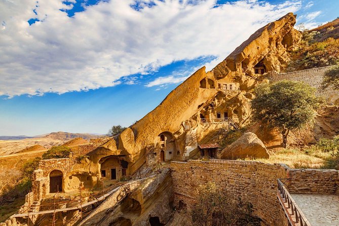 David Gareji and Real Rainbow Mountains Off-Road adventure + hike - Why this is one of Tbilisi’s more unusual day trips