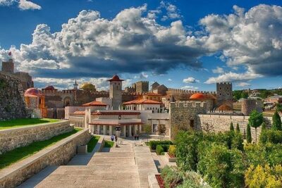 Day tour to Vardzia, Borjomi in Georgia
