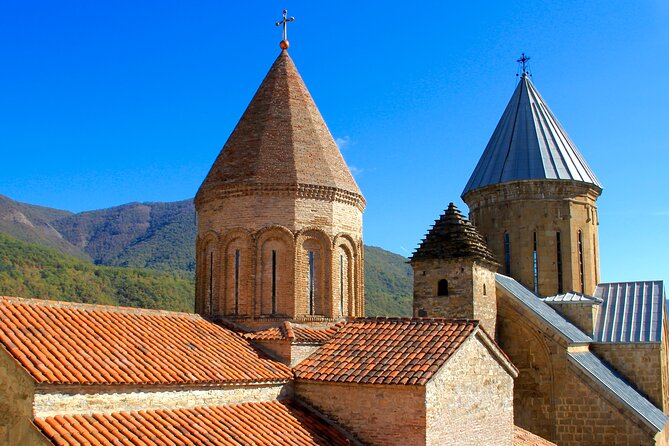 Day Trip to Kazbegi and Gudauri - Guides make the difference
