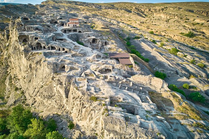 Day Trip to Mtskheta Gori and Uplistsikhe - Lunch, free time, and the choice in Gori