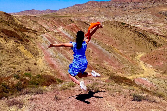 Day Trip to Rainbow Mountains and David Gareja - Why these red and white hills are worth the ride