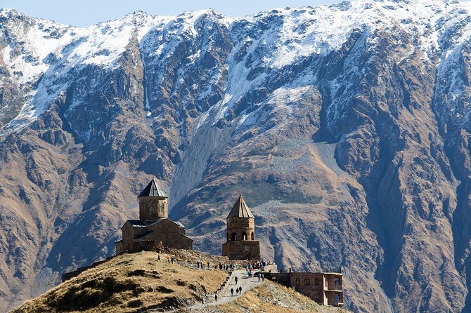 From Tbilisi: Kazbegi Day Tour, Gergeti Trinity, Ananuri &Gudauri - The Russia Georgia Friendship Monument