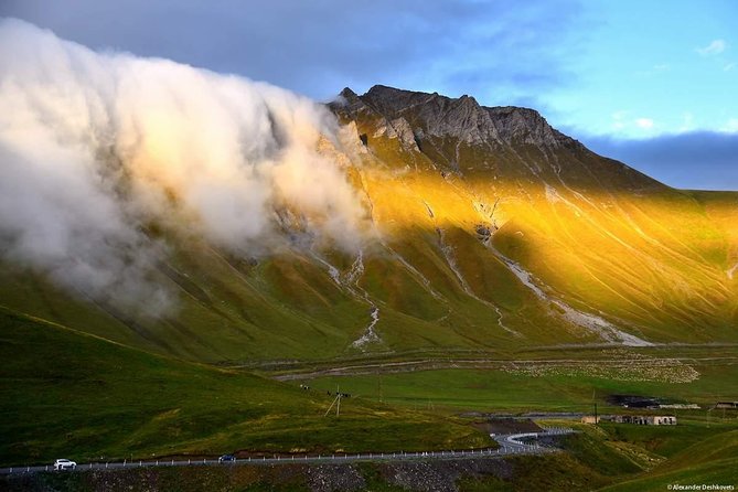 Full-Day Kazbegi - Stepantsminda, Gudauri Private Guided Tour - Gergeti Trinity Church and the optional uphill drive