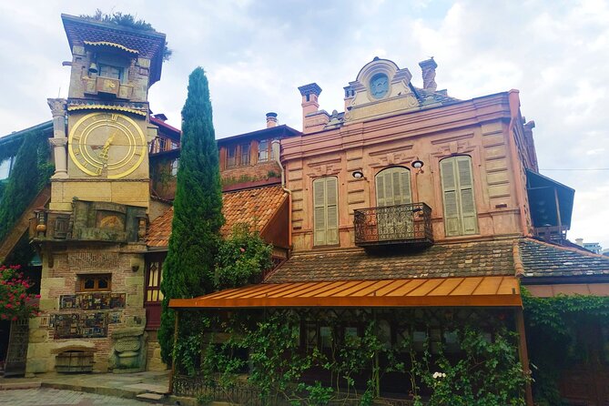 Full Day Tbilisi City Tour with Wine Tasting & Cable Car Ride - Metekhi Church links the cliff to Georgia’s royal past
