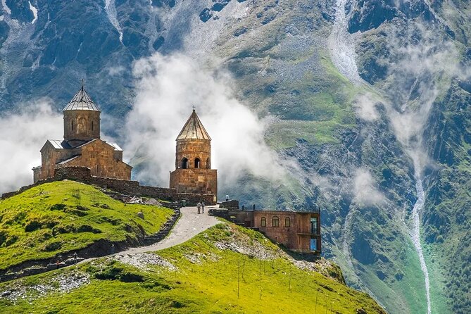 Full-day Tour in Tbilisi, Anauri, Gudauri, and Kazbegi - Who Should Book This Kazbegi Day Trip?