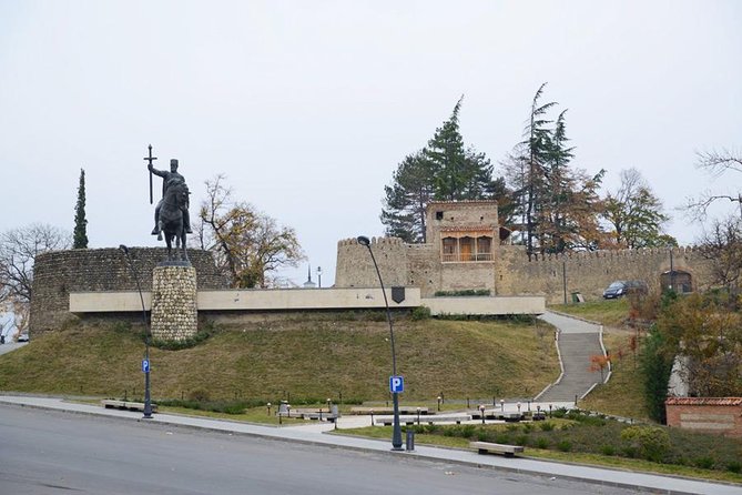 German village in Georgia (Elisabethal) & Wine tasting - Reading the German cemetery