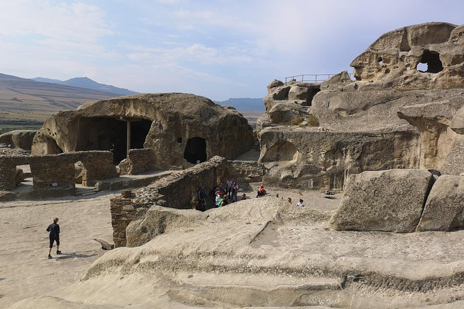 Gori-Uplistsikhe Mtskheta-Jvari one Day private Tour - Uplistsikhe: two hours among Georgia’s rock-cut ruins