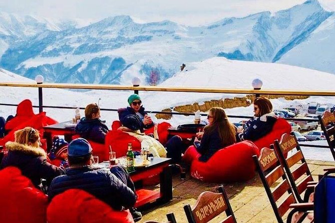Gudauri ski tour (Group Tour) - A mountain day that starts with Georgian history