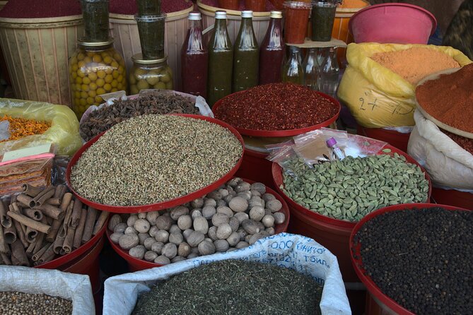 Half-Day Food Tour of Tbilisi Dezerter's Bazaar - A wine tasting that adds context