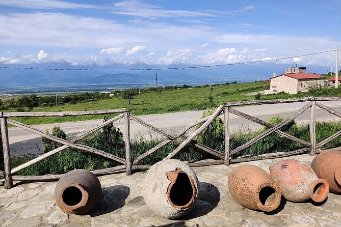 Kakheti, Bodbe, Sighnaghi and Telavi (Group Tour) - Badiauri: a short bread lesson