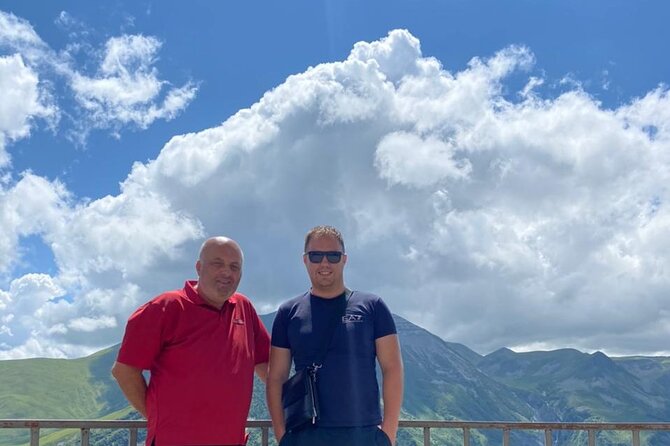 Kazbegi Amazing Tour - Food, timing, and what to bring