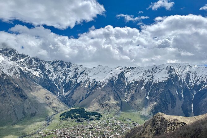Kazbegi-Ananuri-Gudauri: Epic Views & History (Group) - From Tbilisi to Georgia’s old spiritual center
