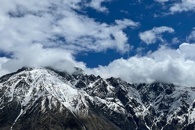 Kazbegi-Ananuri-Gudauri: Epic Views & History (Group) - Dariali Gorge and the borderland road