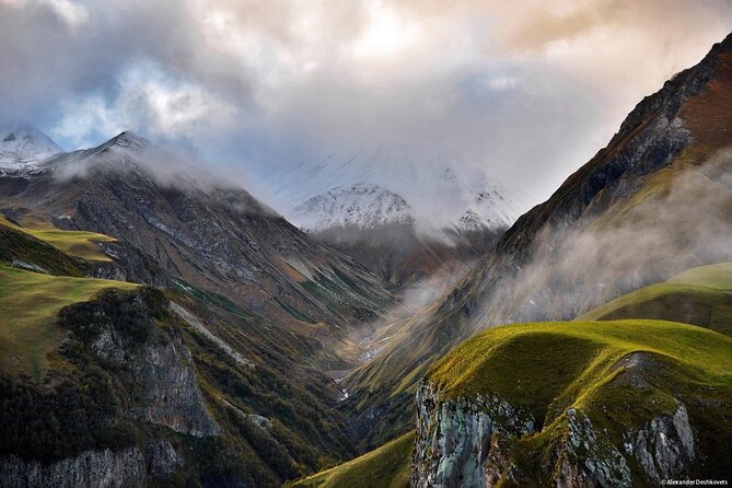 Kazbegi Gudauri Ananuri: Full Day Group Tour - Key details before you book