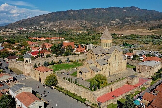 Kazbegi, Gudauri, Mtskheta & Ananuri Full Day Private Tour From Tbilisi - Zhinvali Reservoir: a ten-minute mountain pause