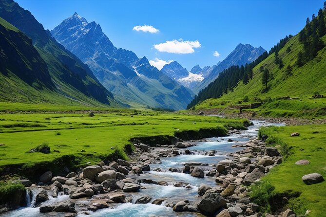 Kazbegi&Gudauri Small group tour including hotel pick up/drop-off - Zhinvali Reservoir gives you an early scenic start