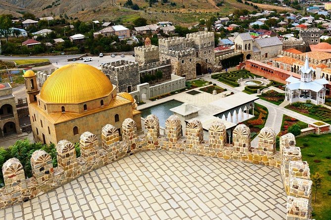 LEGENDARY PLACES OF GEORGIA: VARDZIA, BORJOMI, RABAT.( Group Tour) - The English-language question