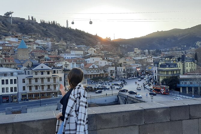 Old tbilisi walking tour & wine tasting - A strong first look at Old Tbilisi
