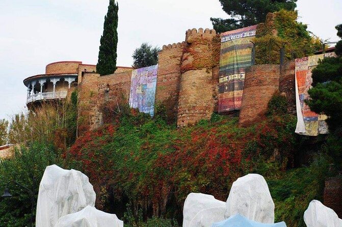 Old tbilisi walking tour & wine tasting - Sulfur Bath No. 5 and the bath district