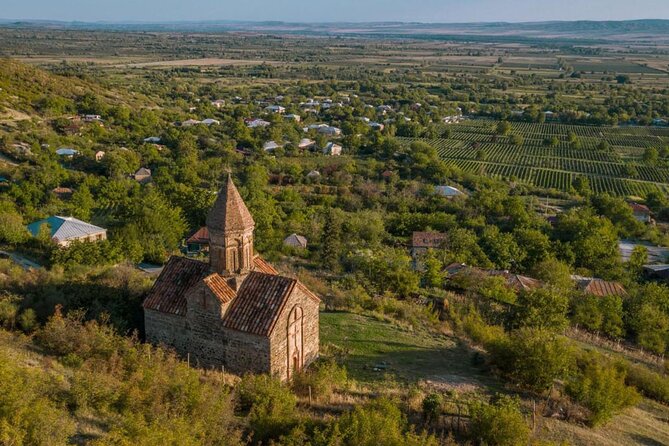 One Day Kakheti Tour with Wine Tasting and Free Churchkhela - Badiauri and the pleasure of hot shoti bread