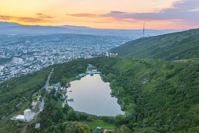Panoramic city tour Tbilisi - Turtle Lake, the cable car listing, and the Ethnographic Museum