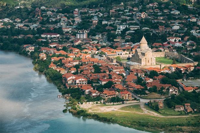 Private 5-Day Tours & Transfers from Tbilisi to Top Georgia Spots - Guide style, transport, and pace