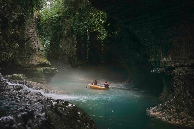 Private Canyon &Cave Tour from Batumi(Martvili,Okatse,Prometheus) - What your private driver adds to the day