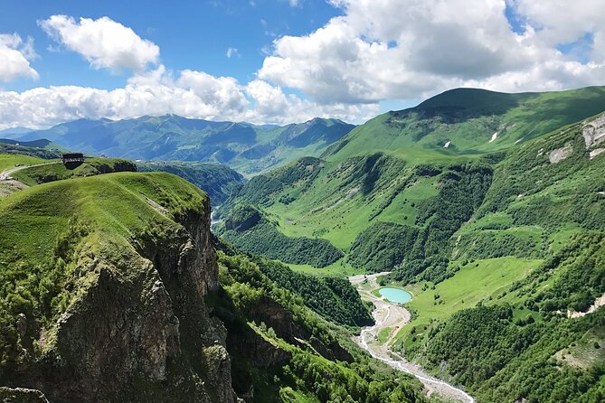 PRIVATE Day-Trip to Kazbegi (The most popular tour in Georgia) - What the guide adds to the long drive