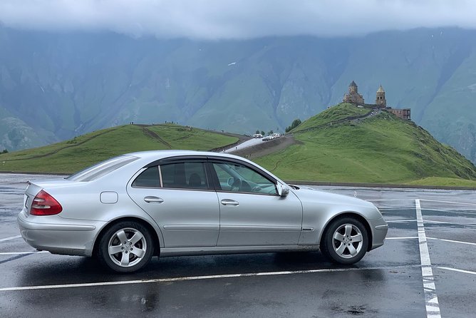 ️Private Full-Day Tour to Mtskheta and Kazbegi(stepantsminda) from Tbilisi - Ananuri Fortress and its stone churches