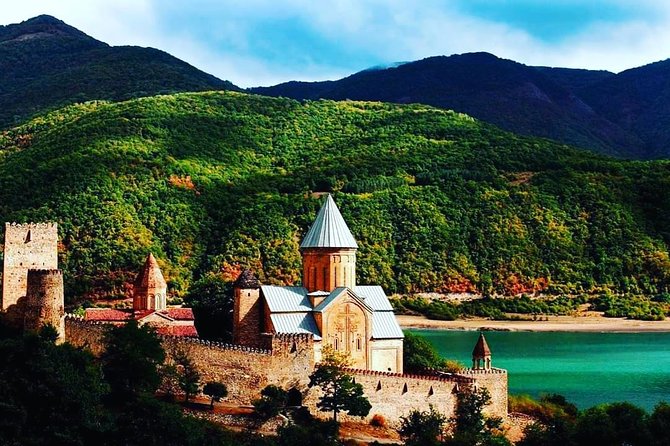 Private Tour Ananuri-Kazbegi-Gudauri - Who will get the most from this private trip