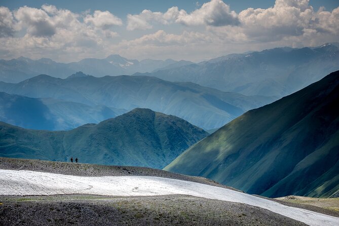 Round Trip Bus Transfer to Juta from Kazbegi - What the $22.55 price really buys you