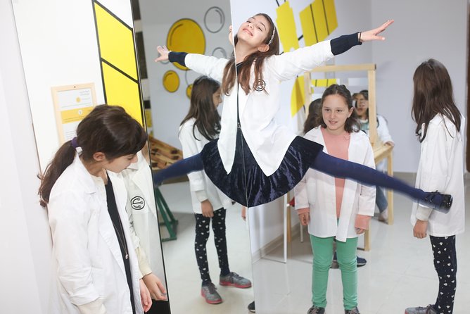 Skip the Line: Experimentorium Ticket - Do not miss the chemical and nitrogen demonstrations