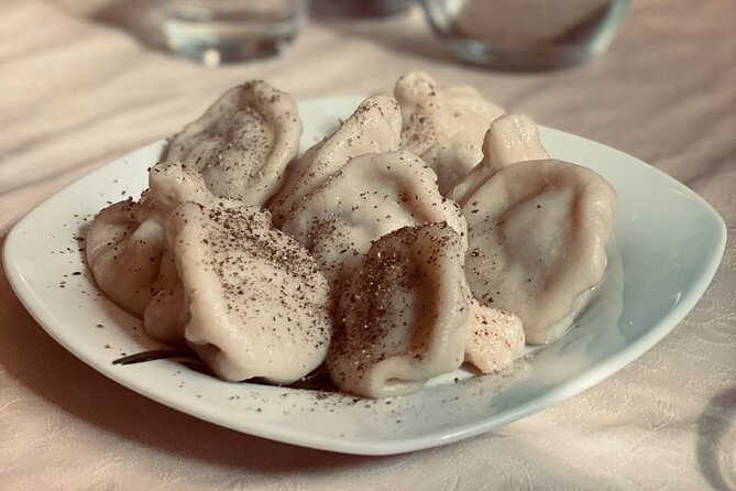 Taste of Georgia. Cooking-Class Khinkali, Khachapuri and more - Cooking two Georgian classics in one small class