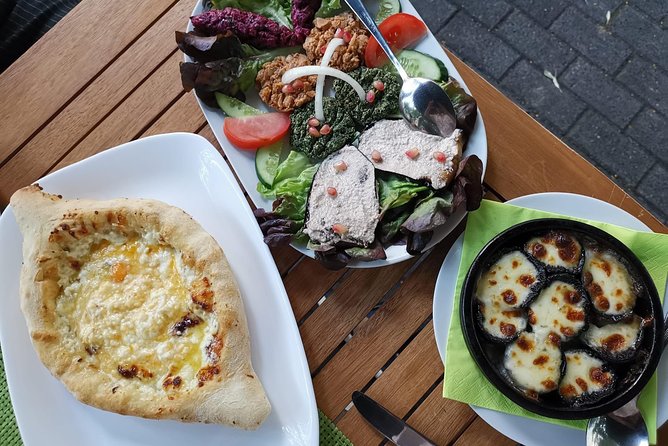 Tbilisi Private Food and Wine Tour with Lunch and Tastings - Natural wine around Liberty Square