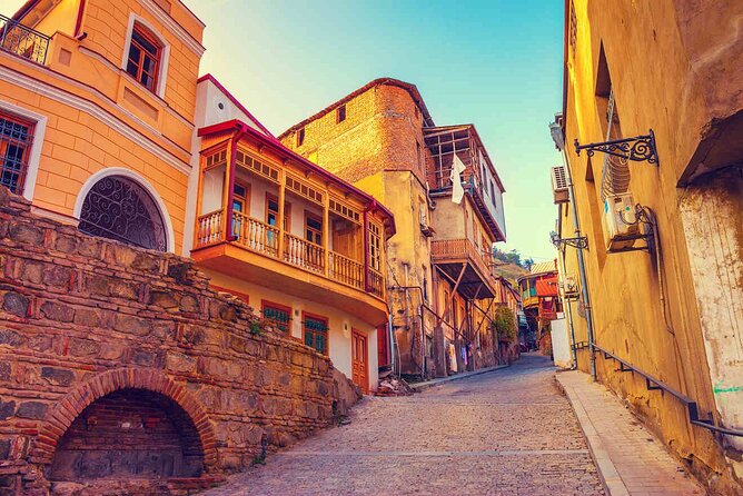 Transfer from Tbilisi Airport to Tbilisi - Flight delays and late arrivals