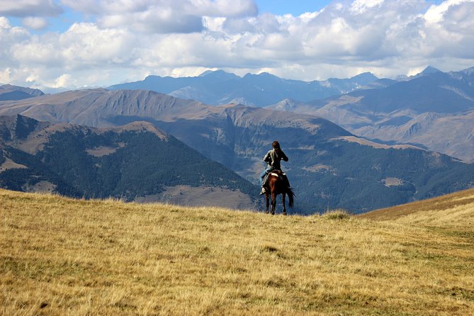 Trekking Tour from Tusheti to Khevsureti via Atsunta Pass - Day 5: the climb to 3,431-meter Atsunta Pass