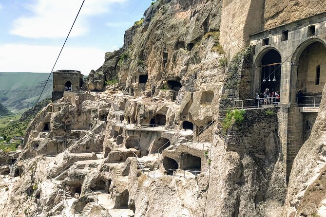 Vardzia caves - Rabati castle - Borjomi park from Tbilisi one-day tour - The 14-hour schedule needs honest planning
