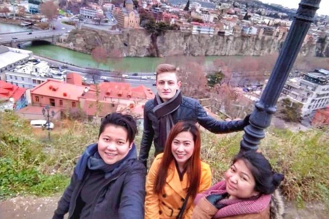 Very Friendly Tbilisi Walking Tour (wine tasting & cable car) - Why this route works for a first day in Tbilisi