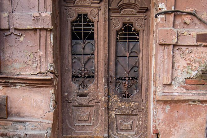 Your unique photo session in Tblisi, Georgia - What 14 edited images really mean